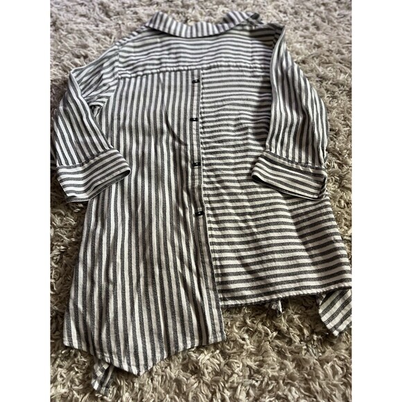 Soft Surroundings Asymmetrical Button Down Tunic Top Large Striped Laggenlook - Picture 7 of 12